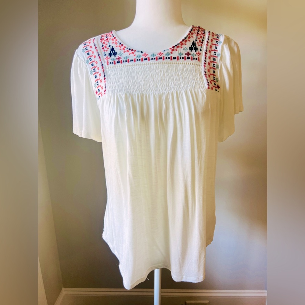 Embroidered White Tee-Shirt